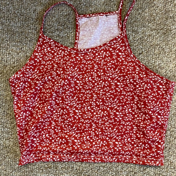 CLOSET CLEAR OUT - Picture 5 of 6